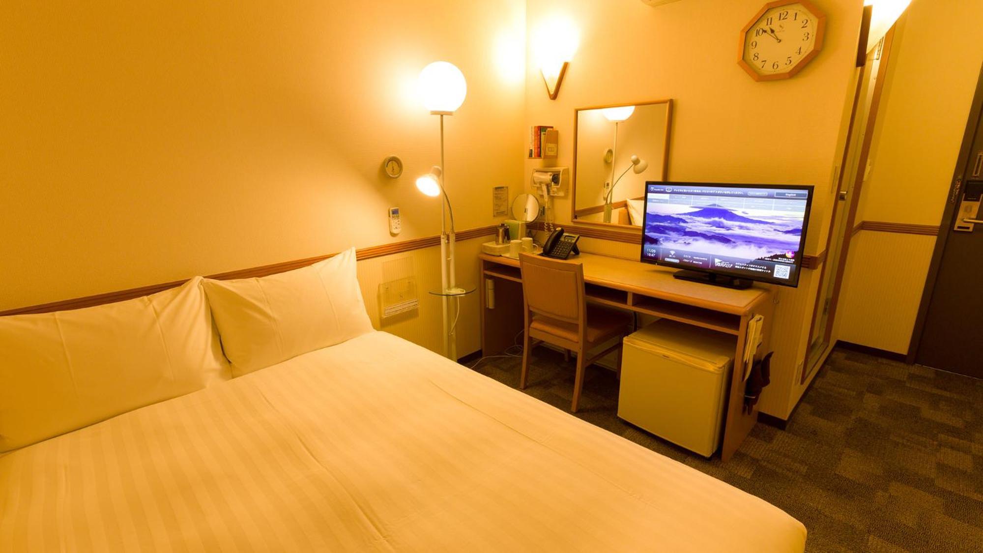 Toyoko Inn Tokyo Tozai-Sen Nishi-Kasai Chambre photo